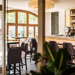 B&s Am Bachhaus Hotel