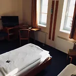 B&s Am Bachhaus 호텔 3*