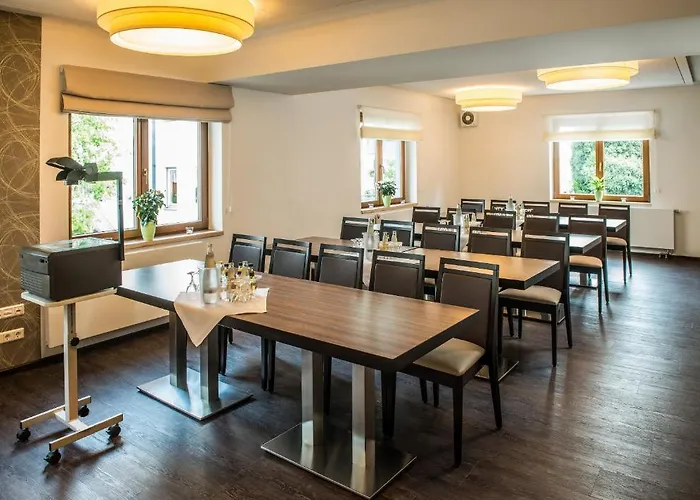 מלון B&s Am Bachhaus